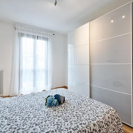 Casa Alessandro Con Piscina Di Garda Apartment
