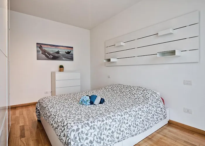 Casa Alessandro Con Piscina Di Garda * Salionze
