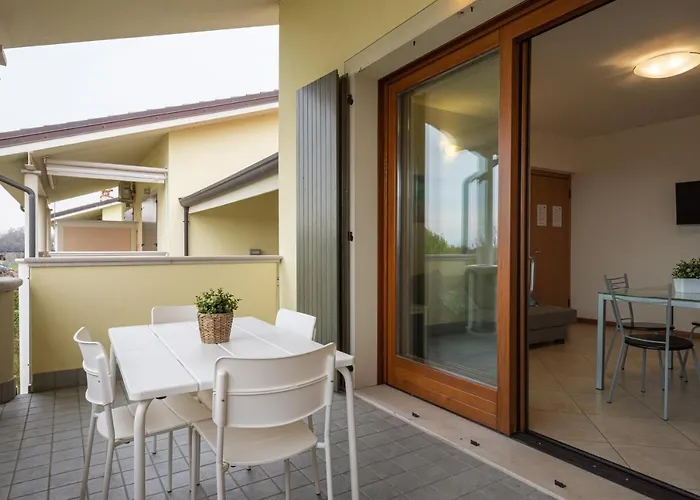 Casa Alessandro Con Piscina Di Garda Salionze