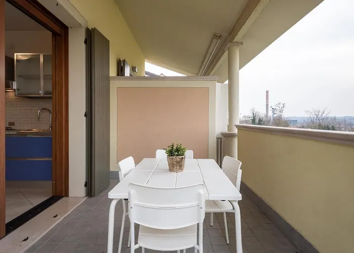 Daire Casa Alessandro Con Piscina Di Garda *